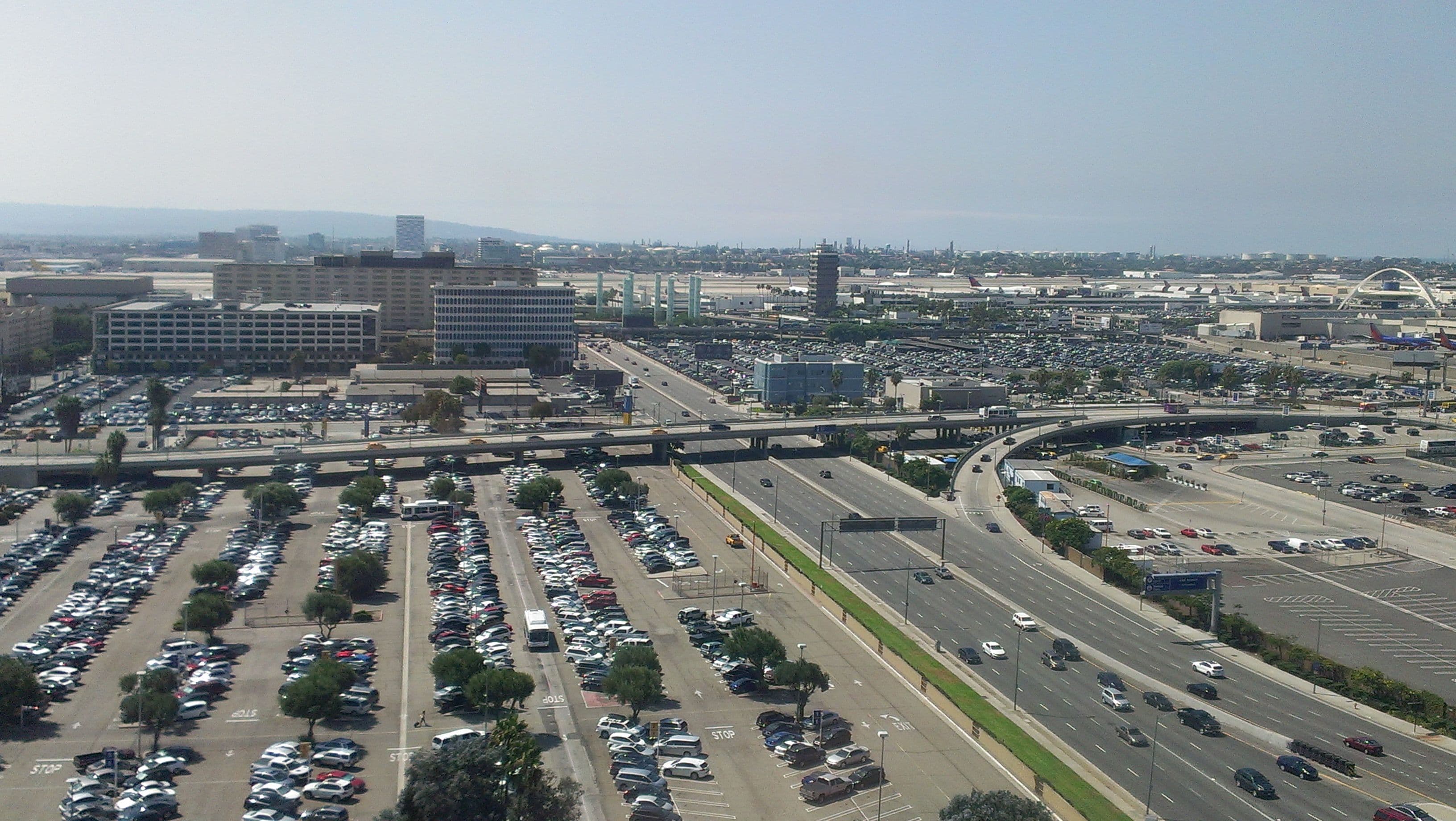 Best Areas to Stay in Los Angeles With a Rental Car